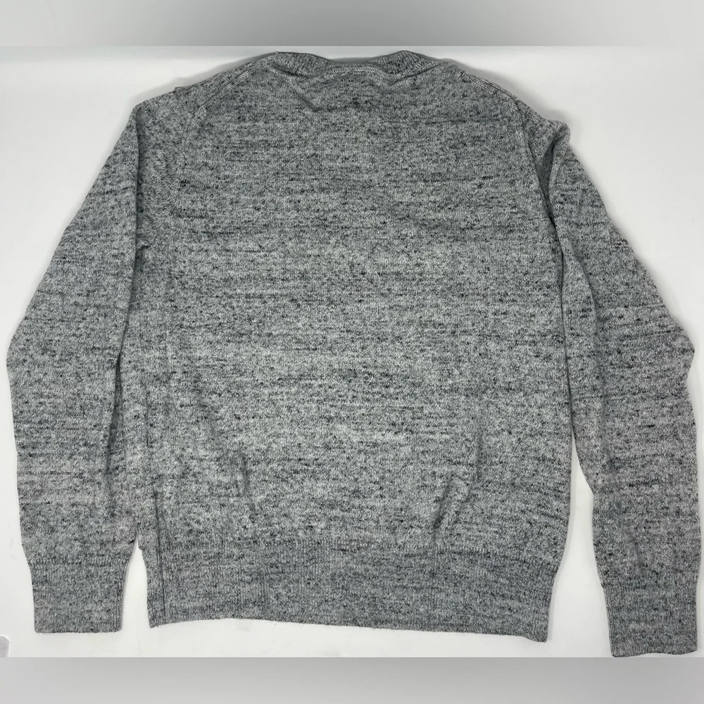 GAP KIDS: Gray Crew-Neck Knit Sweater, Size Medium